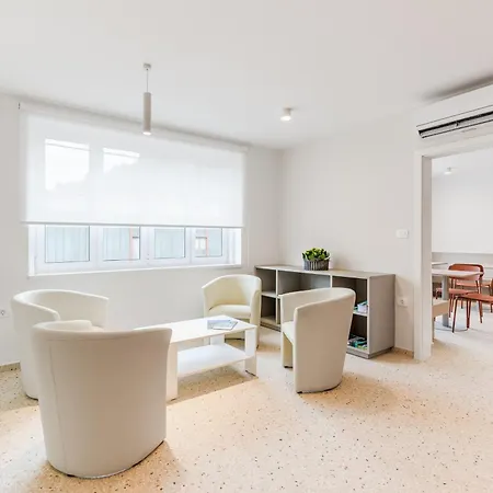 Prenocisca Autur Отель *