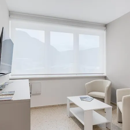 ホテル Prenocisca Autur トールミン