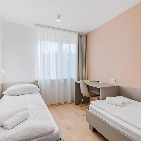 Hotel Prenocisca Autur