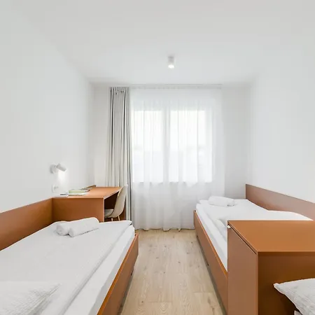 ホテル Prenocisca Autur トールミン