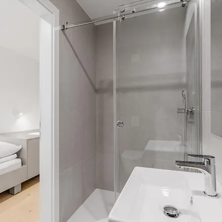 ホテル Prenocisca Autur トールミン