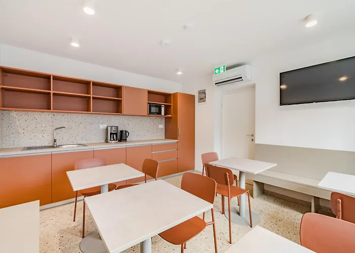 Prenocisca Autur Hotel Tolmin