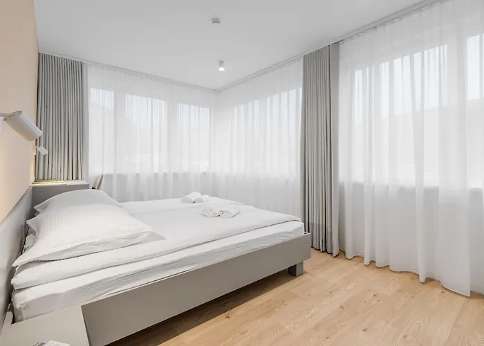 Prenocisca Autur Hotel